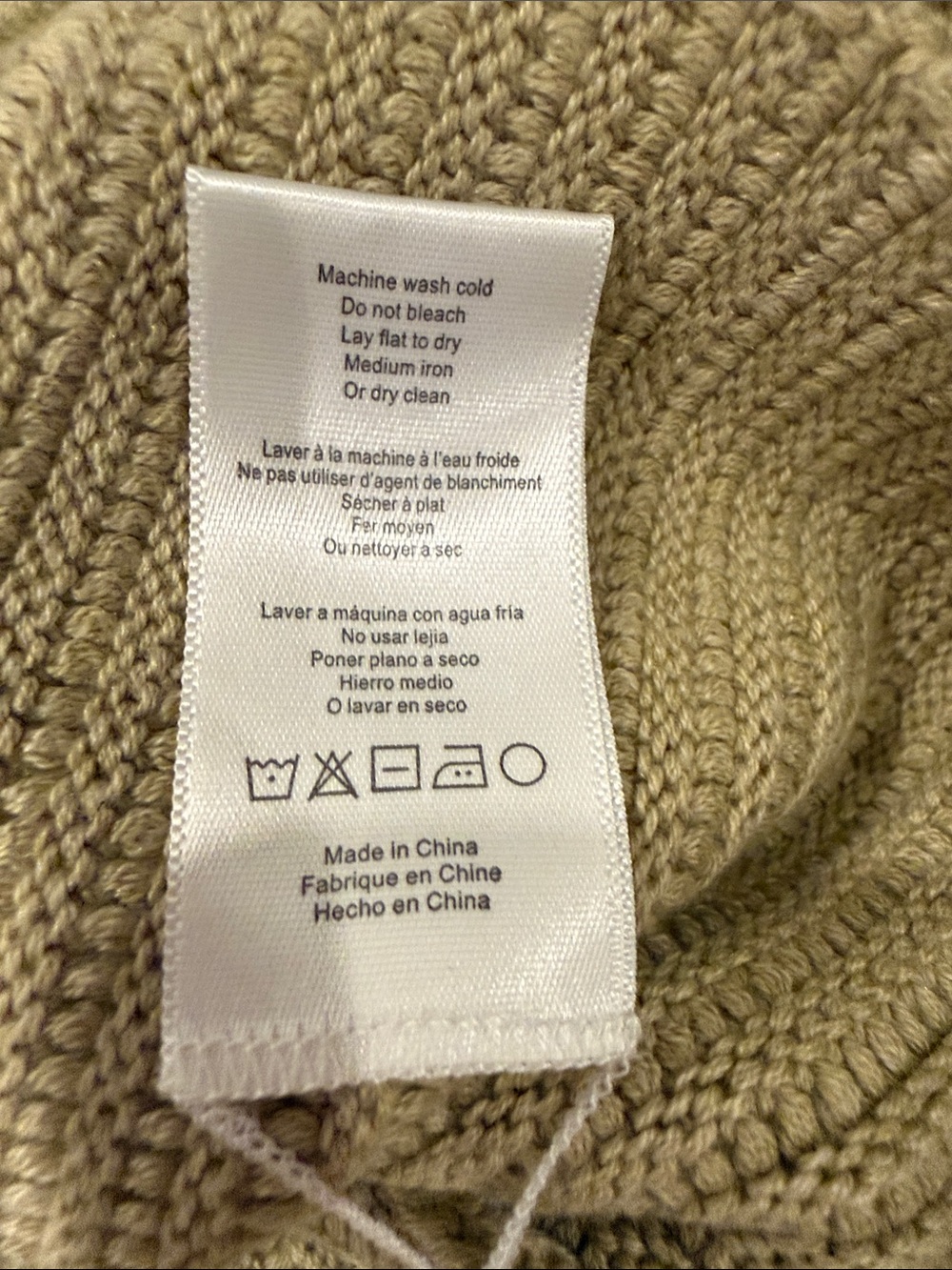 NWT Lunya Cotton Silk Reversible Ribbed V-Neck Cropped Ribbed Sweater in Sage - Picture 6 of 6